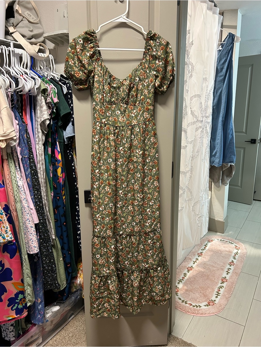 Inspired Hearts Olive Green Floral Puff-Sleeve Maxi Dress